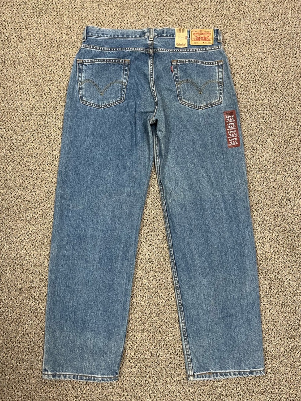 Brand New Levis 550 Jeans